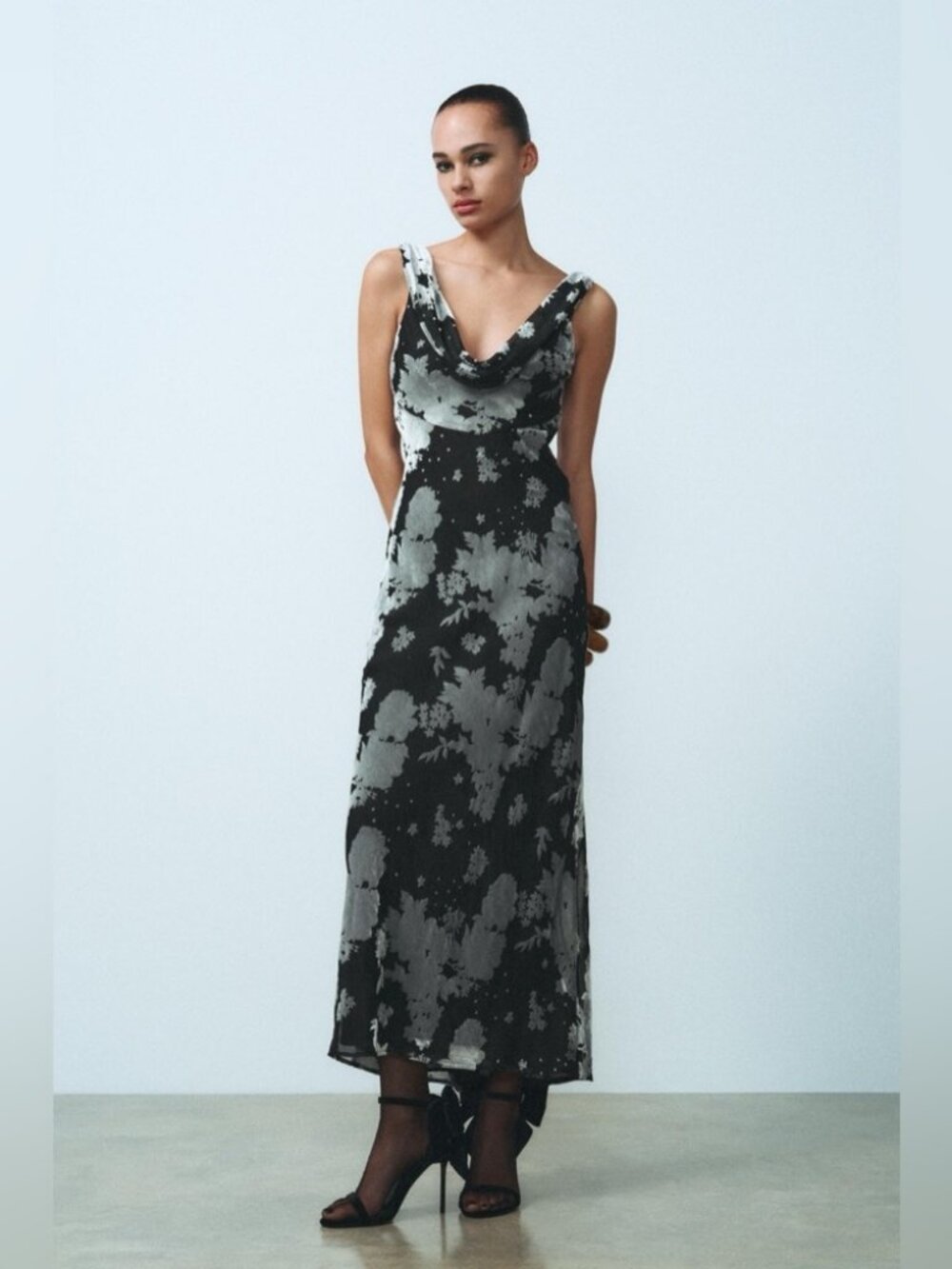 NWT Zara Black and Gray Floral Dress